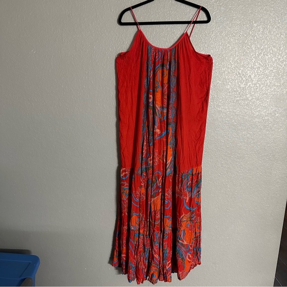 Intimately free people miles away Elegant Red Paisley floral Maxi Dress size L - Picture 4 of 11